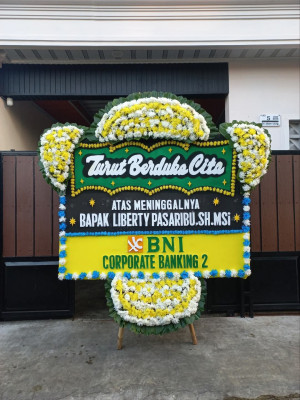 Papan Bunga Duka di Ngariboyo